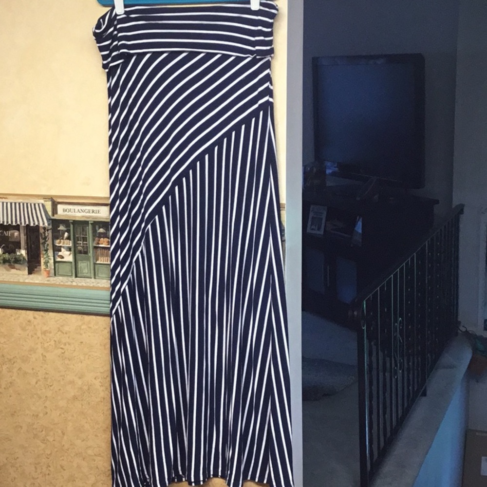 Maxi skirt